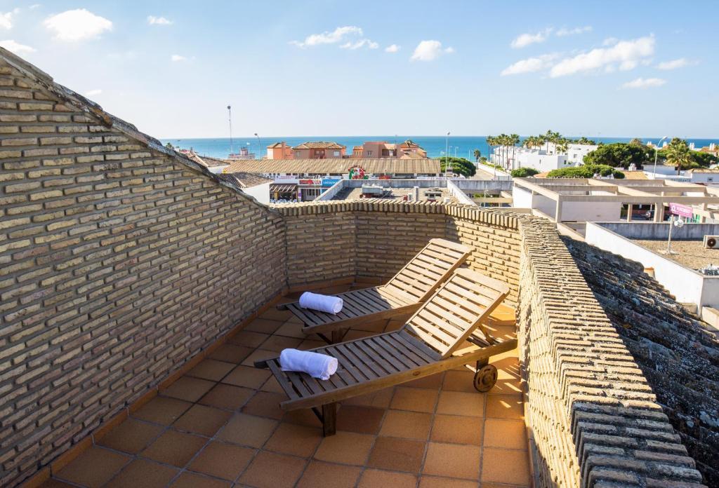 Hotel Mariantonia Chiclana de la Frontera Exteriör bild