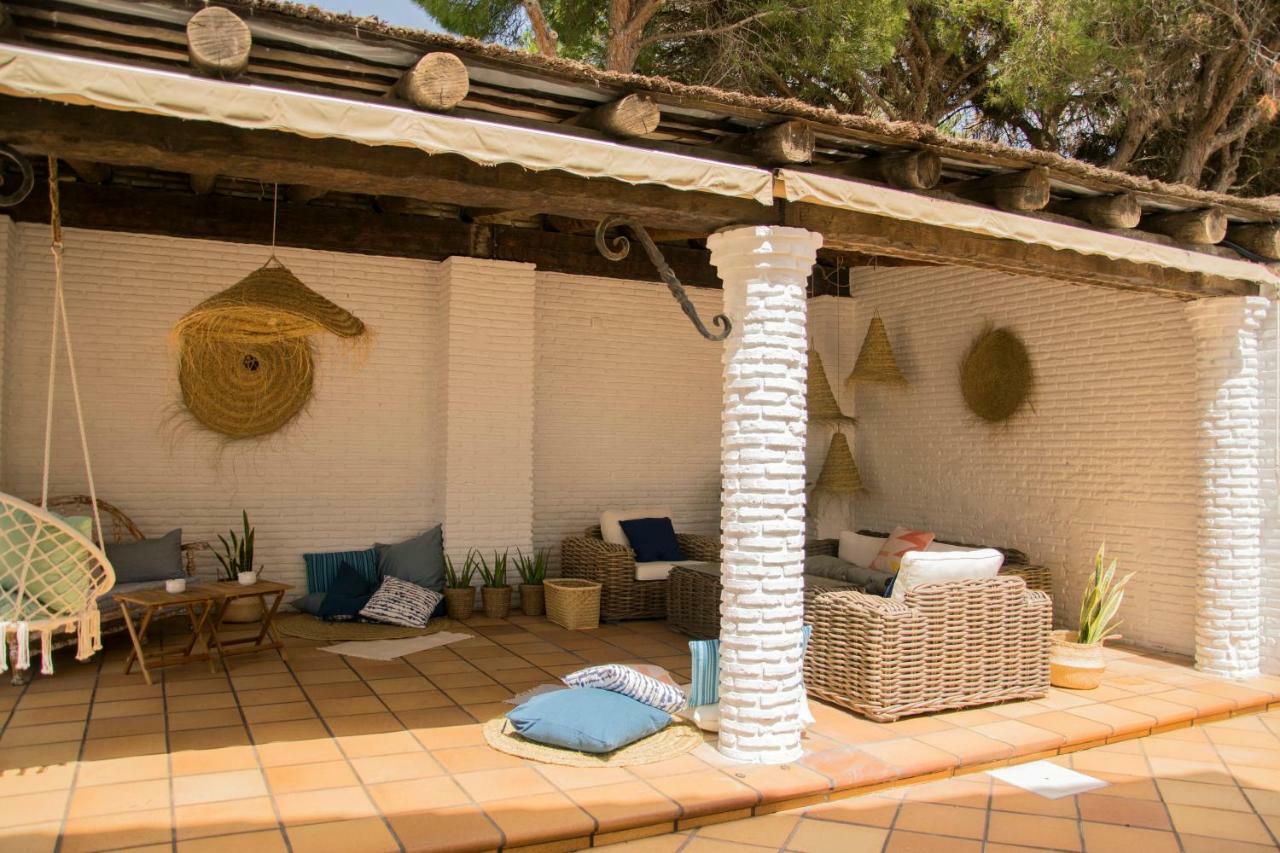 Hotel Mariantonia Chiclana de la Frontera Exteriör bild